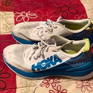 Tenis Hoka